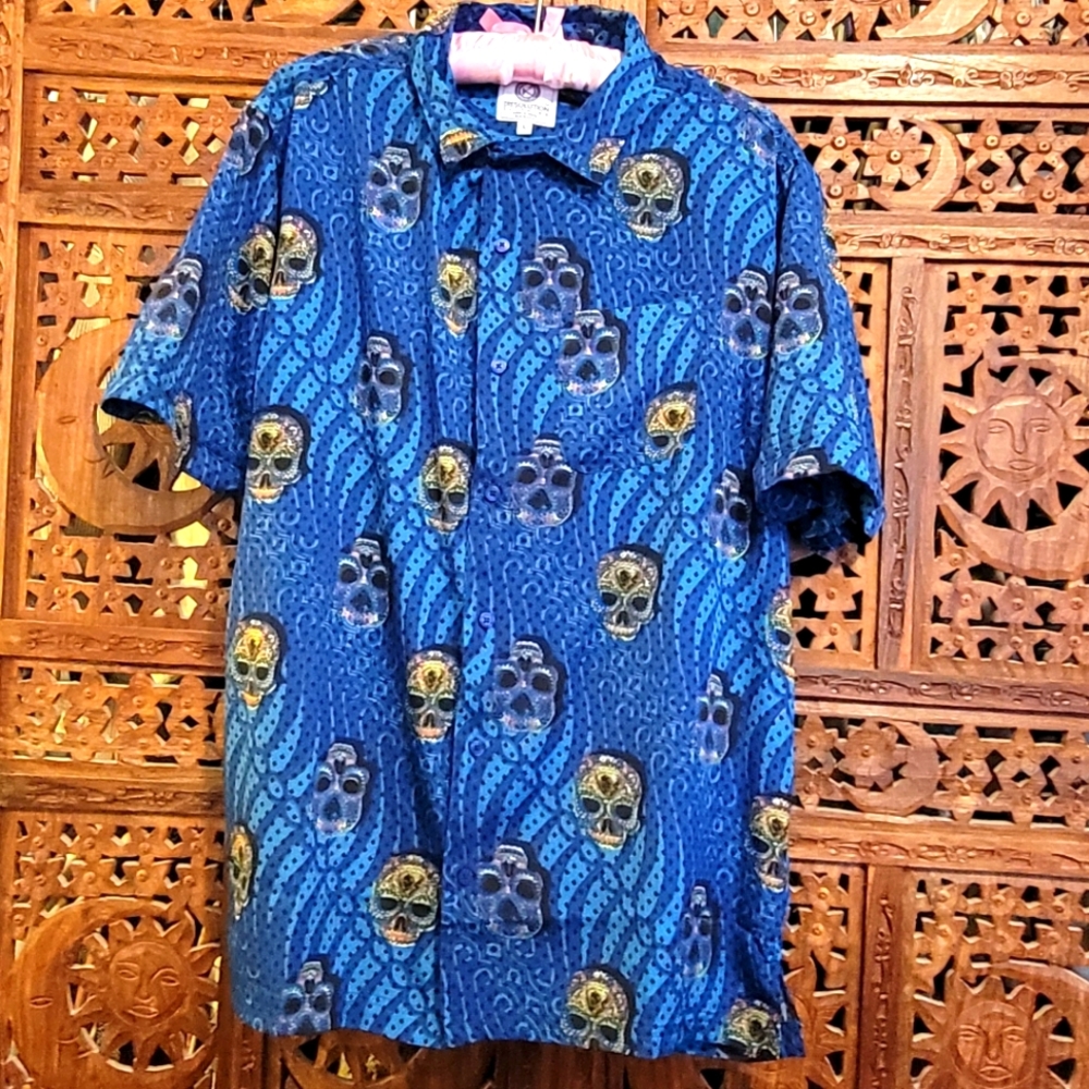 NWOT One Resolution clothing button down collared short sleeve shirt with skulls